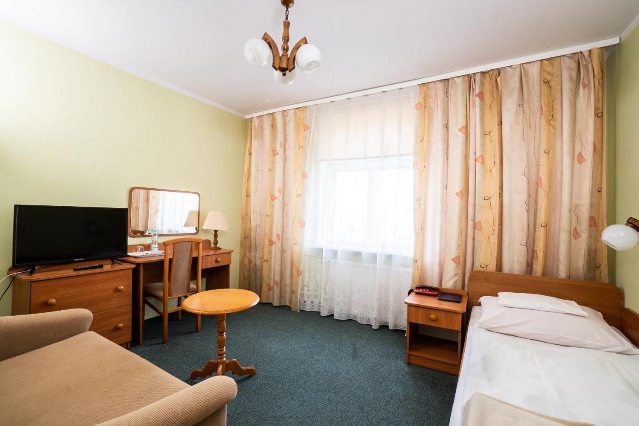 Europa Hotel Jelenia Gora Ngoại thất bức ảnh